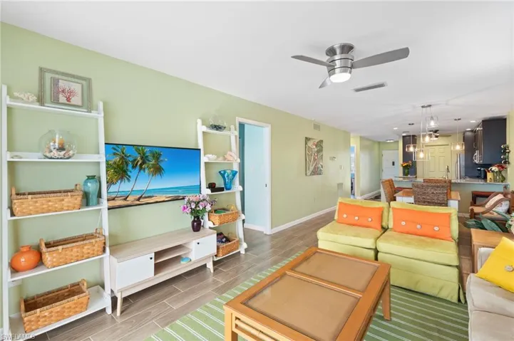 Open floor plan.