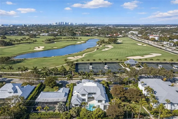 774 Golf Dr, Naples, Florida 34102