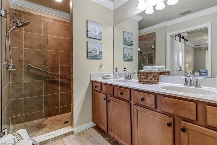 9521 Avellino Way 2415, Naples, Florida 34113