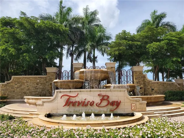 9521 Avellino Way 2415, Naples, Florida 34113