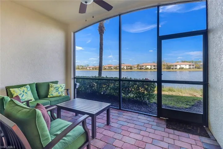 9521 Avellino Way 2415, Naples, Florida 34113