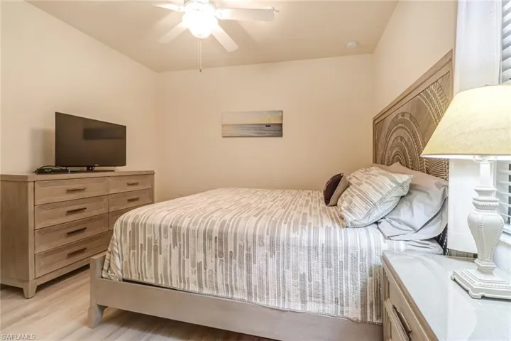 9521 Avellino Way 2415, Naples, Florida 34113