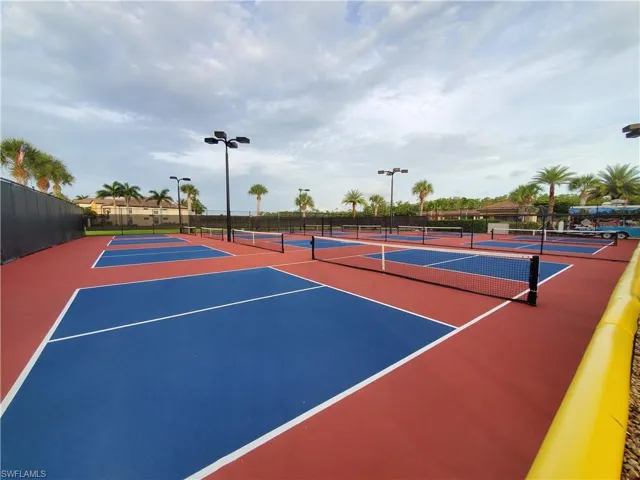 9521 Avellino Way 2415, Naples, Florida 34113