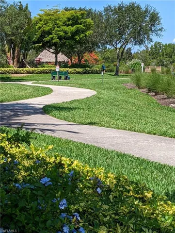 Stroll the Meandering Sandoval Boulevard Esplanade