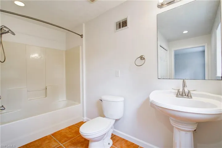 434 Leawood Cir, Naples, Florida 34104