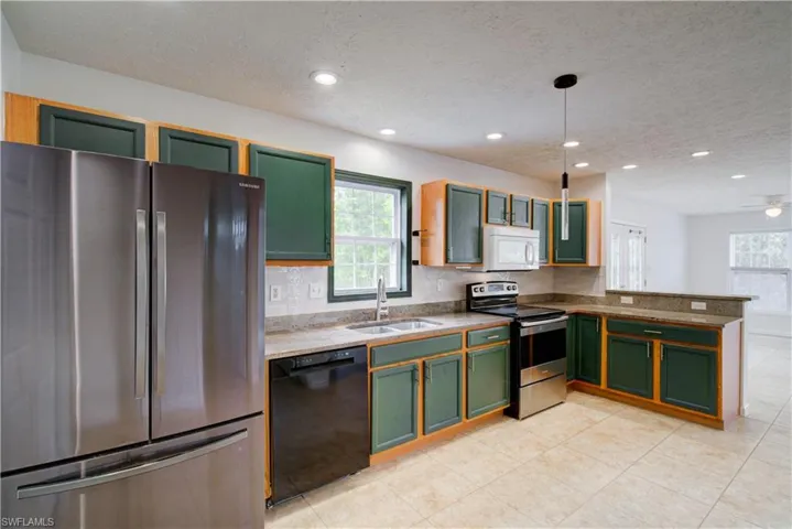 434 Leawood Cir, Naples, Florida 34104