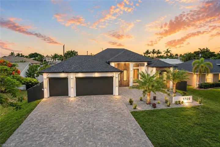1709 Sw 43rd Ln, Cape Coral, Florida 33914
