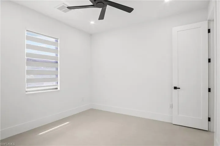 1709 Sw 43rd Ln, Cape Coral, Florida 33914