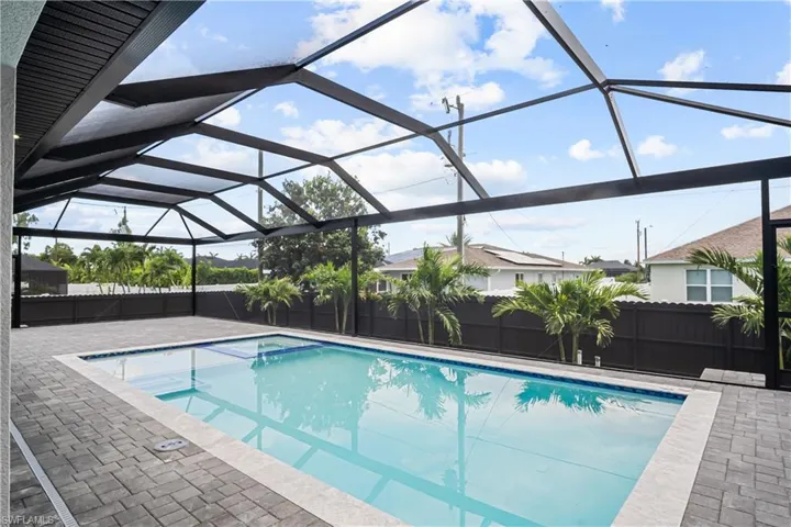 1709 Sw 43rd Ln, Cape Coral, Florida 33914