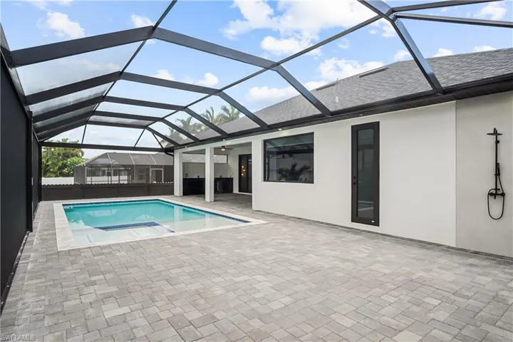 1709 Sw 43rd Ln, Cape Coral, Florida 33914