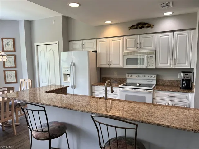 7525 Stoneybrook Dr 932, Naples, Florida 34112