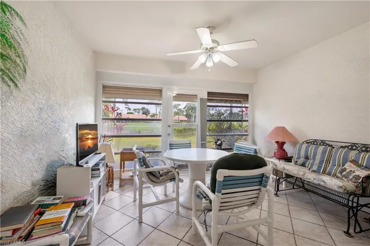 249  Deerwood  CIR, Naples, FL 34113