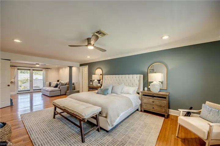 Open & Airy Primary Suite W/Separate Sitting Area