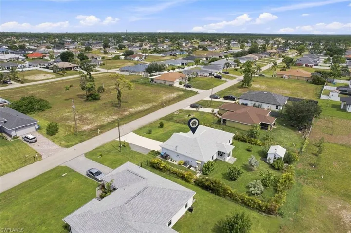 2725 Nw 19th Pl, Cape Coral, Florida 33993