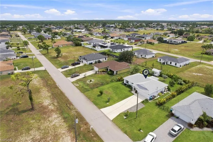 2725 Nw 19th Pl, Cape Coral, Florida 33993
