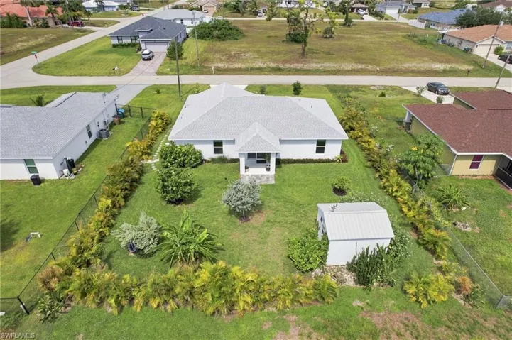 2725 Nw 19th Pl, Cape Coral, Florida 33993