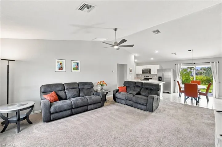 2725 Nw 19th Pl, Cape Coral, Florida 33993
