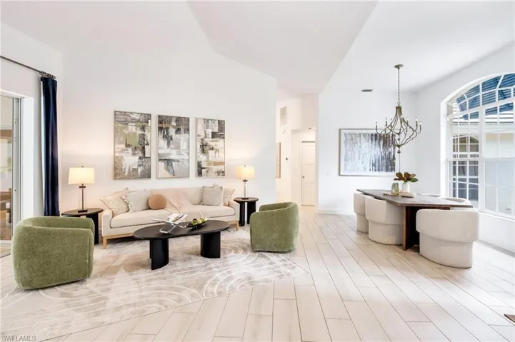 8058 Vera Cruz Way, Naples, Florida 34109
