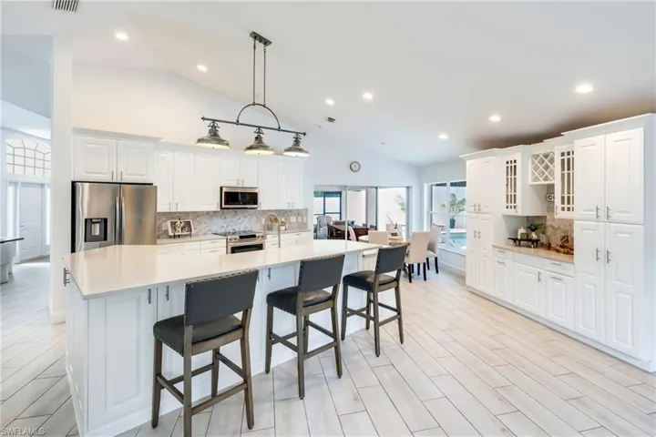 8058 Vera Cruz Way, Naples, Florida 34109