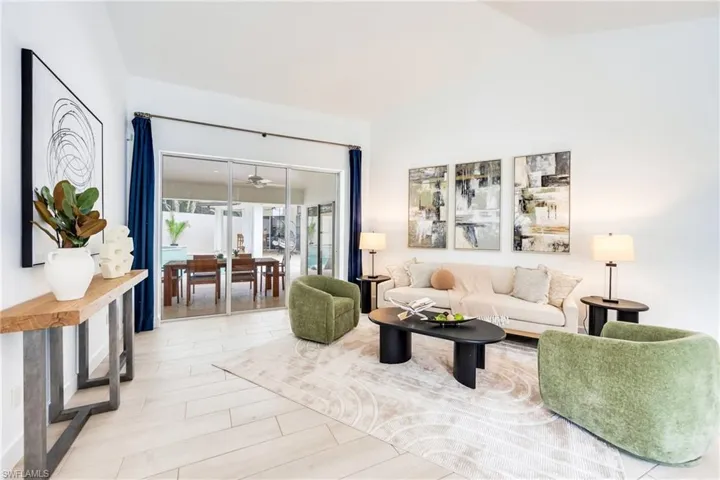 8058 Vera Cruz Way, Naples, Florida 34109
