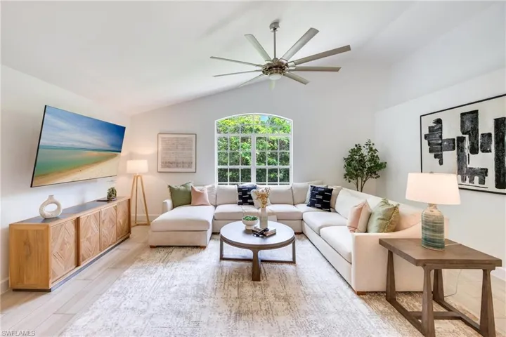 8058 Vera Cruz Way, Naples, Florida 34109