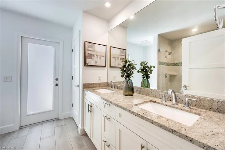 8058 Vera Cruz Way, Naples, Florida 34109