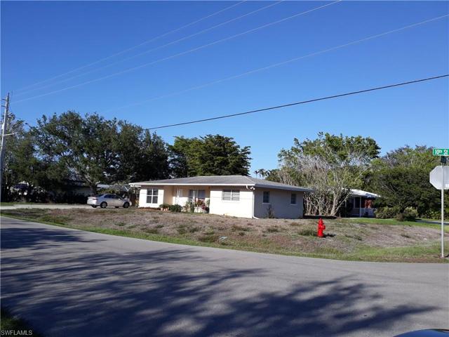 Corner lot