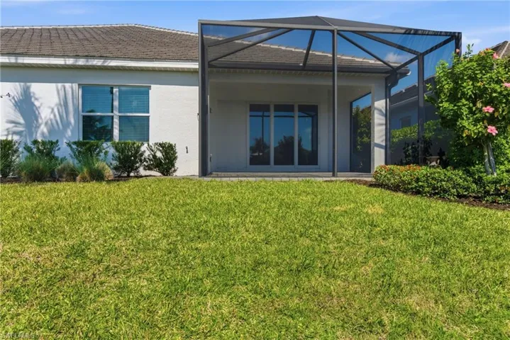 2118  Marquesa  CIR, Naples, FL 34112