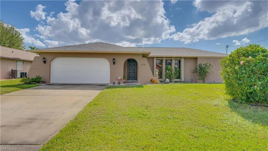 1128 SE 29th  TER, Cape Coral, FL 33904