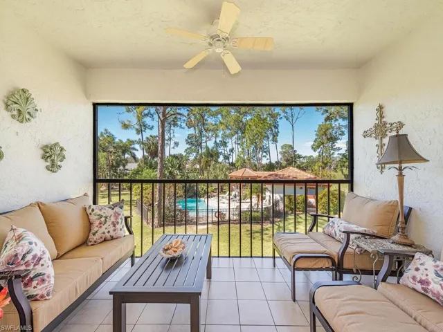 905  Augusta  BLVD, Naples, FL 34113