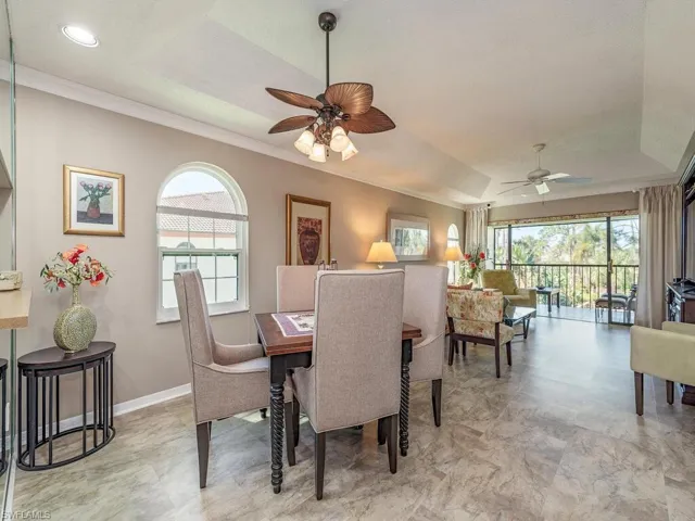 905  Augusta  BLVD, Naples, FL 34113