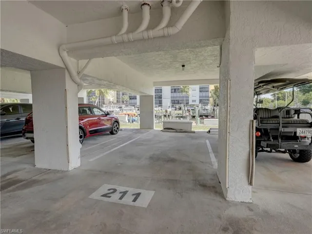 4511 Bay Beach Ln 211, Fort Myers Beach, Florida 33931