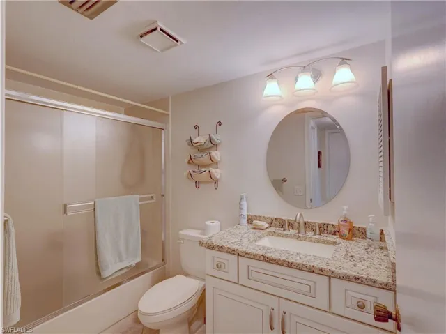 4511 Bay Beach Ln 211, Fort Myers Beach, Florida 33931