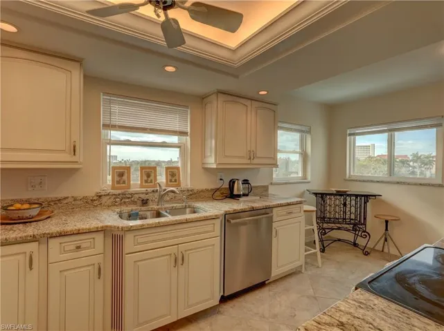 4511 Bay Beach Ln 211, Fort Myers Beach, Florida 33931
