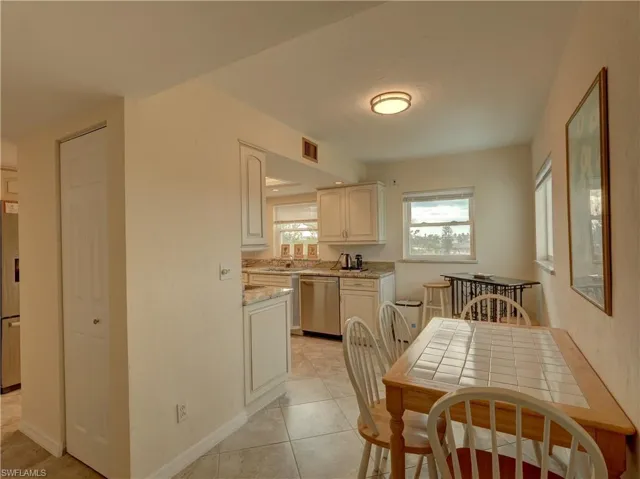 4511 Bay Beach Ln 211, Fort Myers Beach, Florida 33931