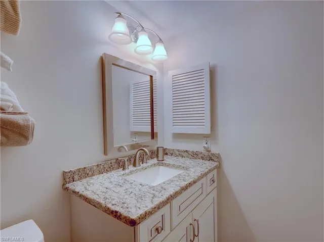 4511 Bay Beach Ln 211, Fort Myers Beach, Florida 33931