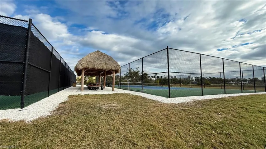 4511 Bay Beach Ln 211, Fort Myers Beach, Florida 33931
