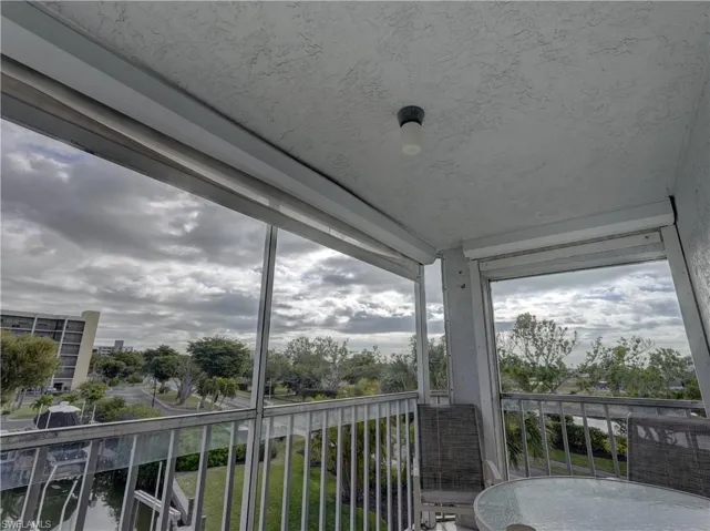 4511 Bay Beach Ln 211, Fort Myers Beach, Florida 33931