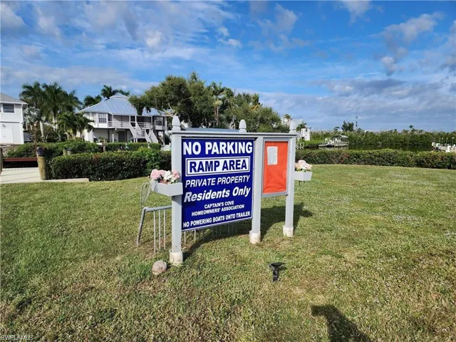 Community boat ramp sign