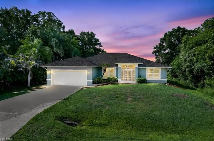 2707 7th St W, Lehigh Acres, Florida 33971