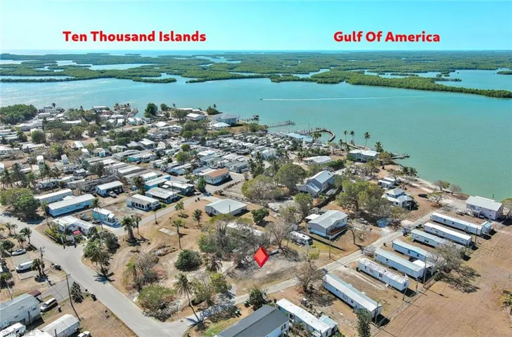 1160  Rewis  DR, Chokoloskee, FL 34138