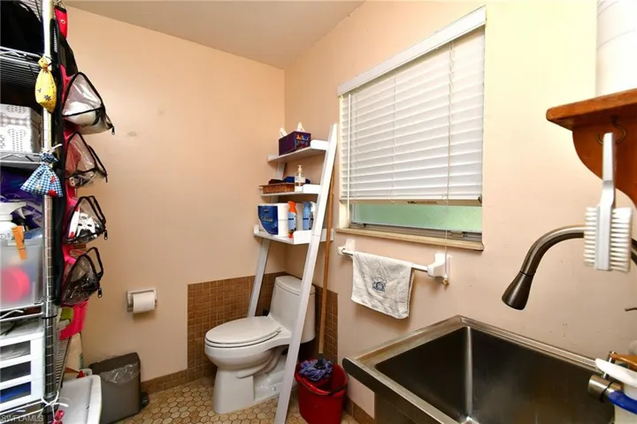 318 Fifth Ave, Lehigh Acres, Florida 33936