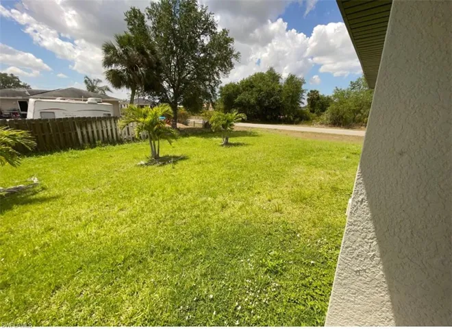 2619 66th St W, Lehigh Acres, Florida 33971