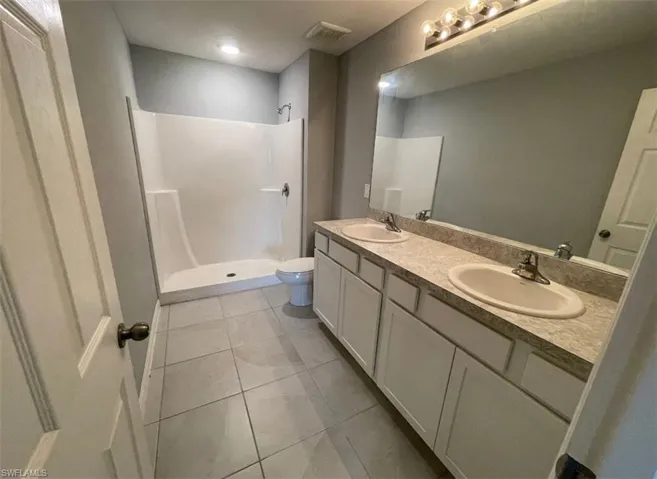 2619 66th St W, Lehigh Acres, Florida 33971