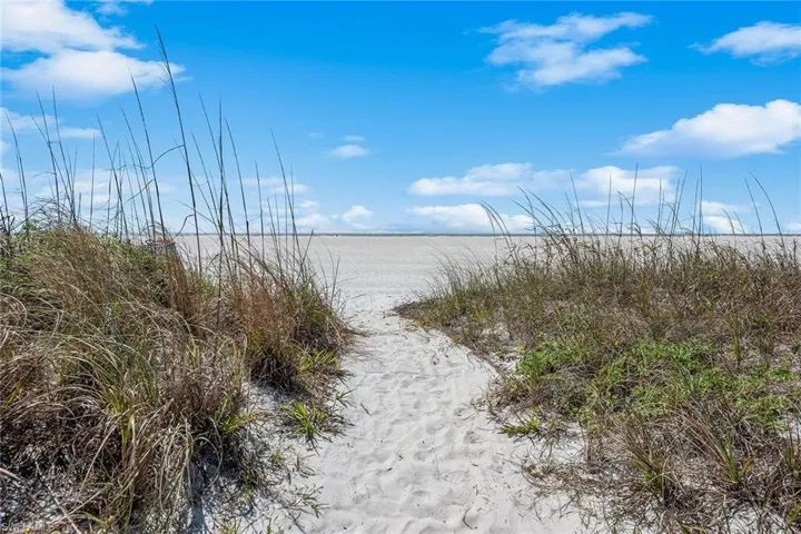 220 Seaview Ct 413, Marco Island, Florida 34145