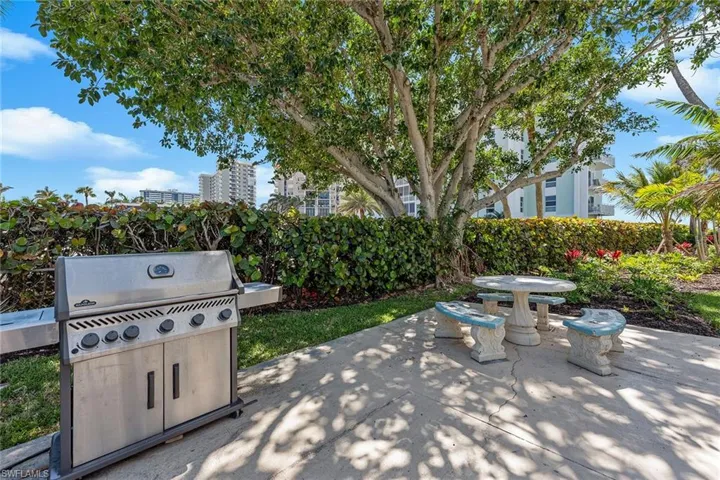 220 Seaview Ct 413, Marco Island, Florida 34145