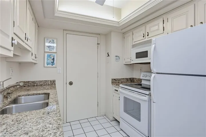 220 Seaview Ct 413, Marco Island, Florida 34145