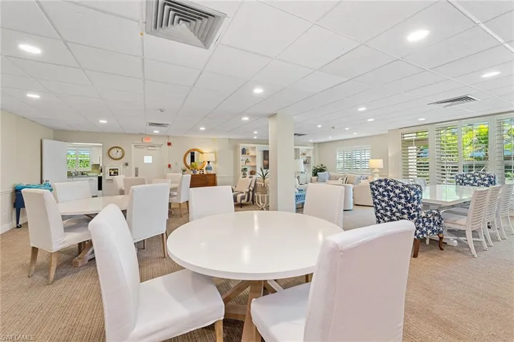 220 Seaview Ct 413, Marco Island, Florida 34145