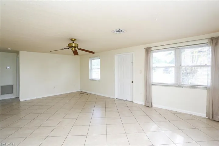 159  5th  ST, Naples, FL 34113