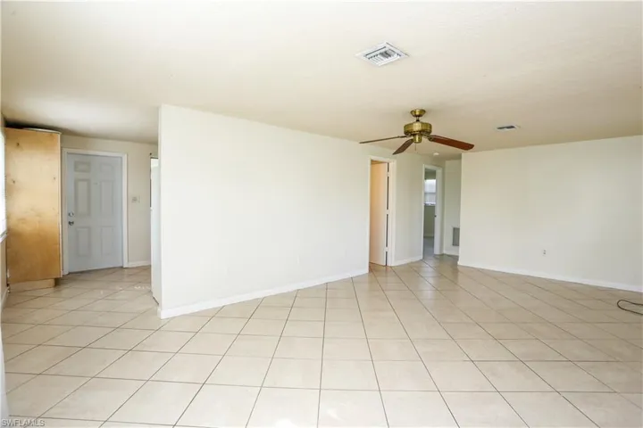 159  5th  ST, Naples, FL 34113